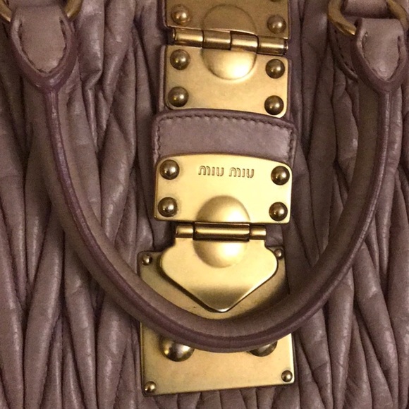 Sale**Miu Miu matelasse nude/Pink Bag - Picture 3 of 9